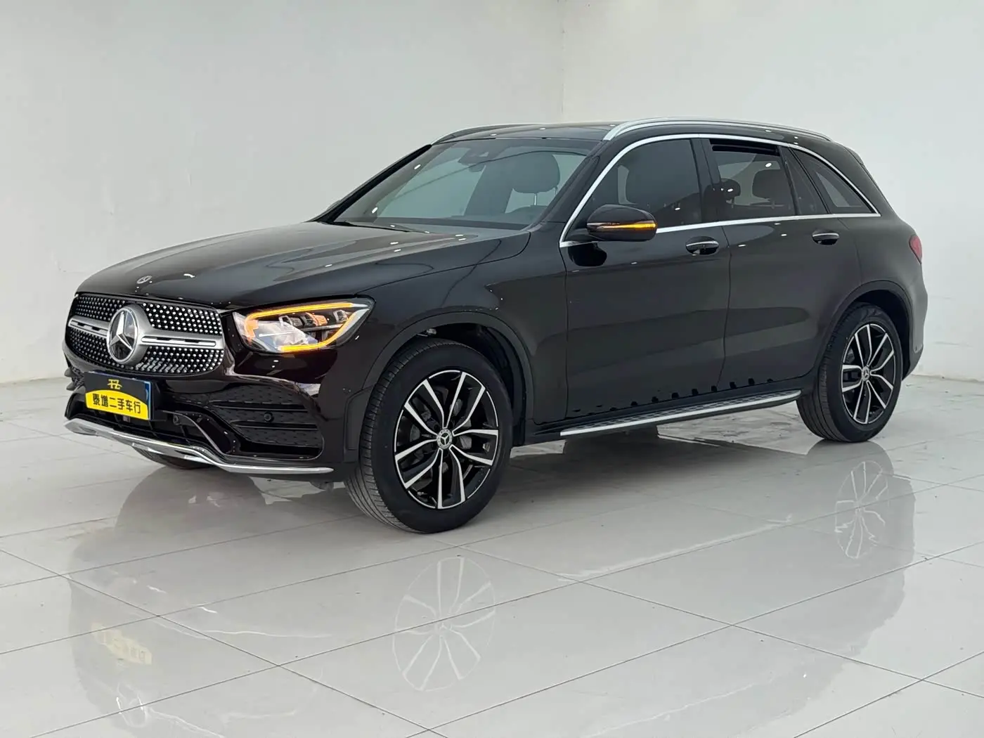 Mercedes-Benz GLC 2022 — Photo 1/9
