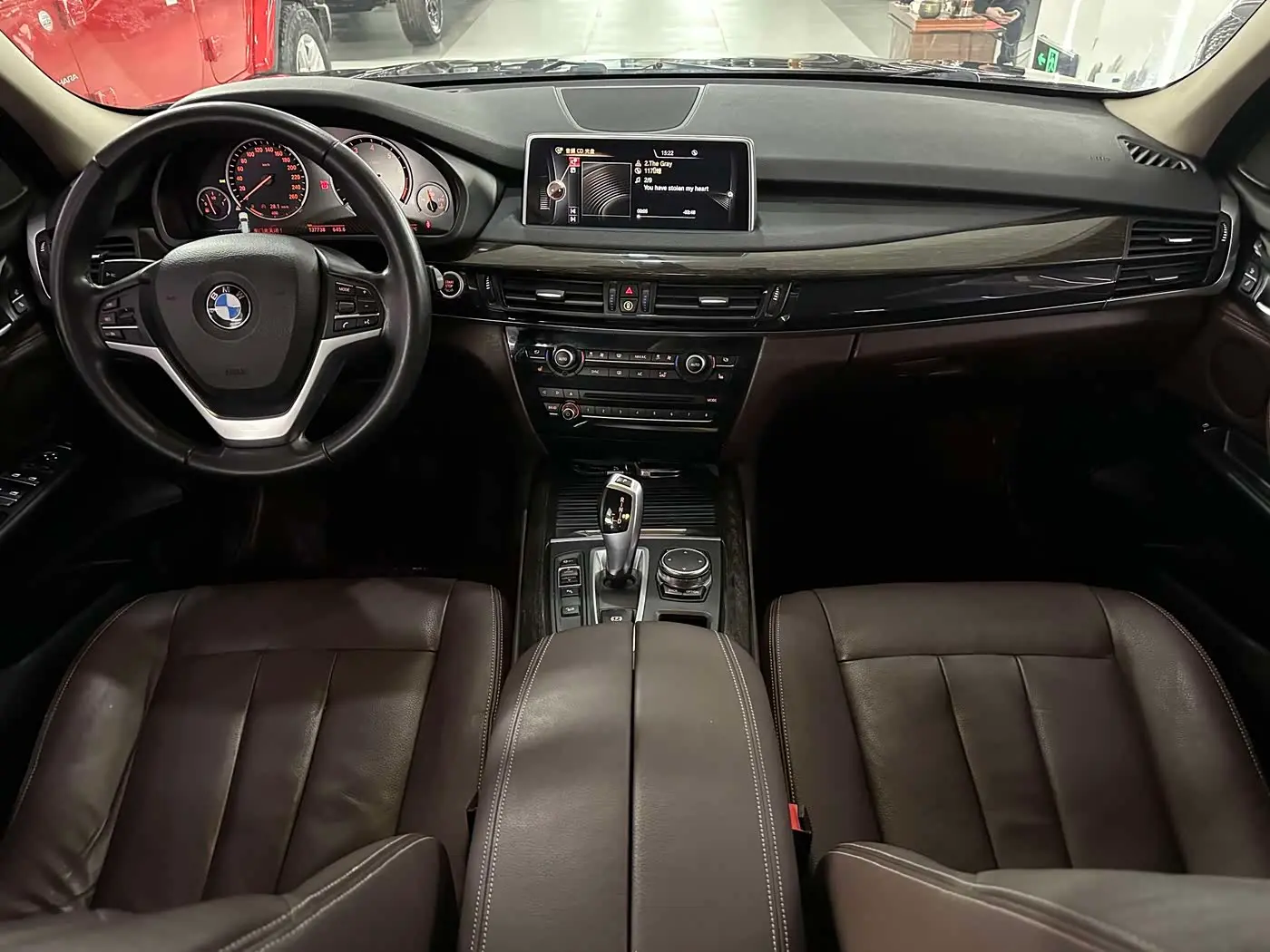 BMW X5 2016 — Фото 4/10