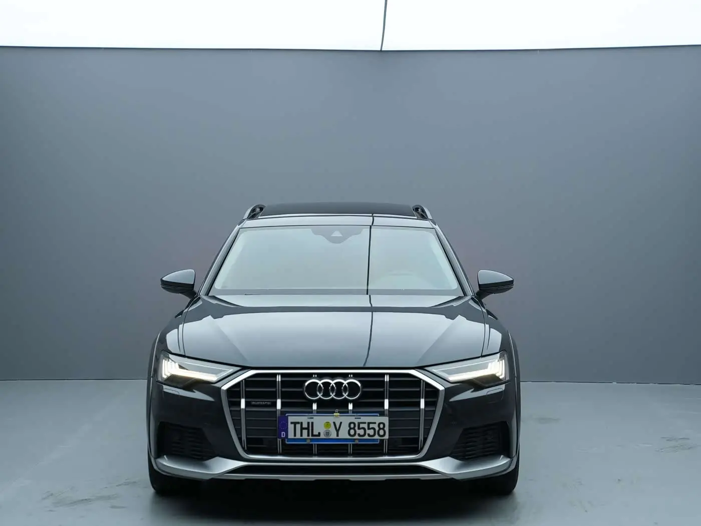 Audi A6 2022 — Фото 2/20