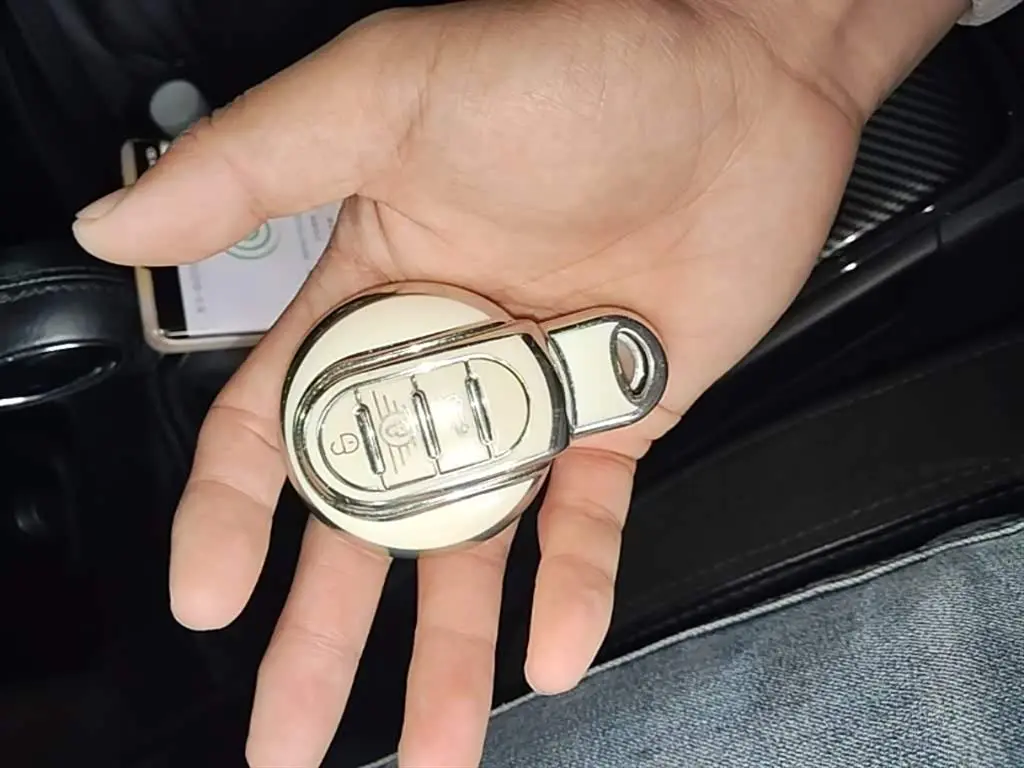 MINI COUNTRYMAN 2019 — Photo 9/20