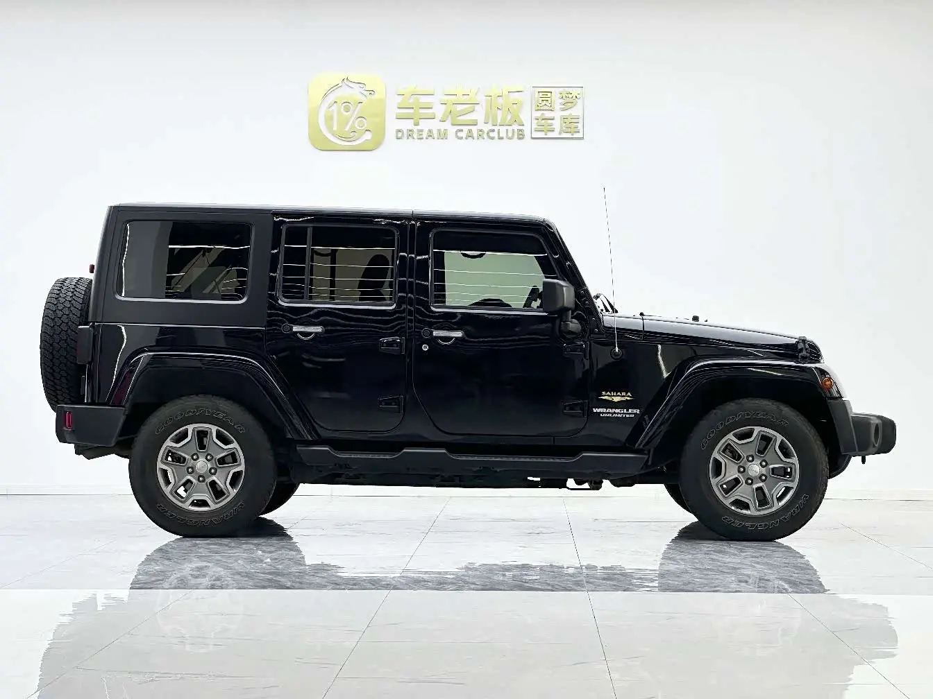 Jeep Wrangler 2016 — Фото 7/20