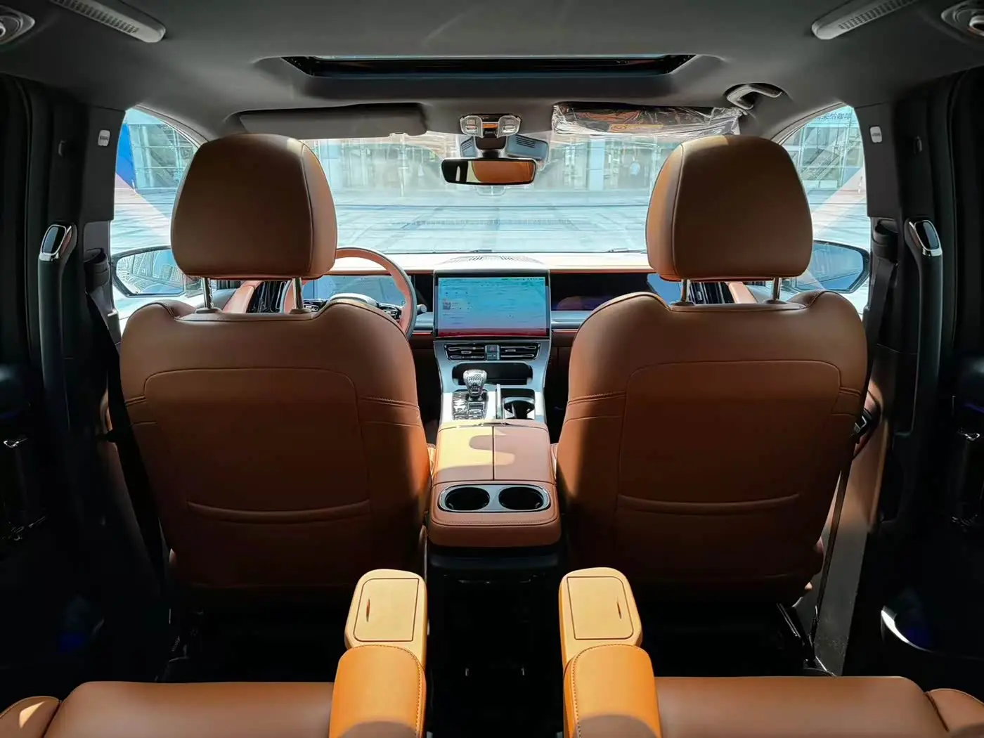 GAC Trumpchi Trumpchi M8 2026 — Şəkil 16/18