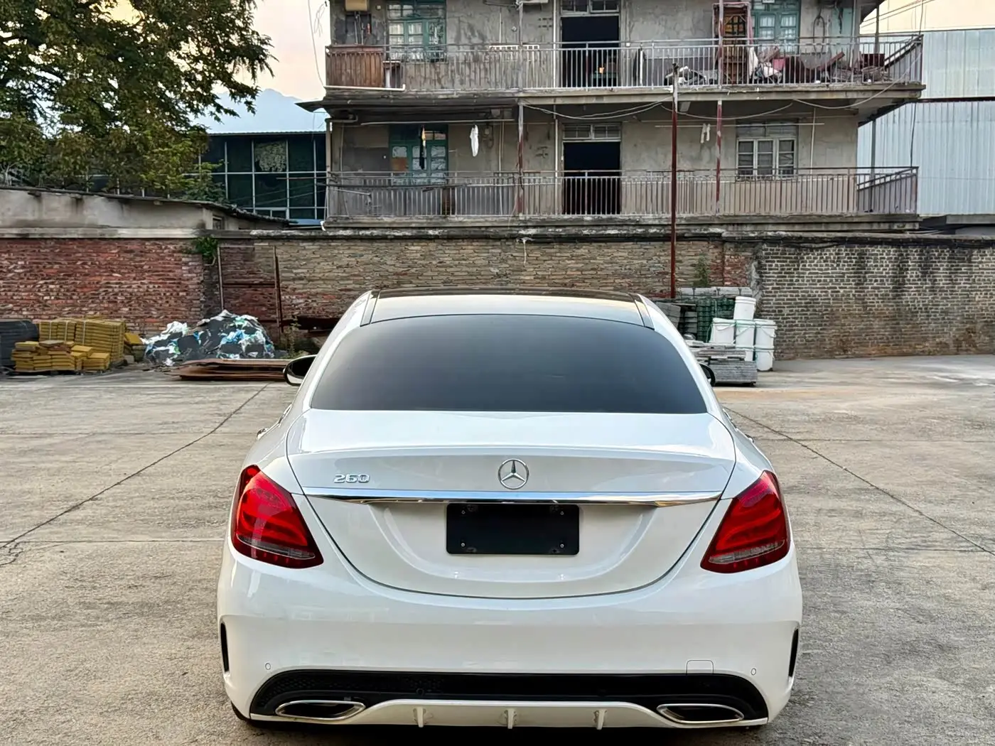 Mercedes-Benz C-Class 2018 — Фото 7/9