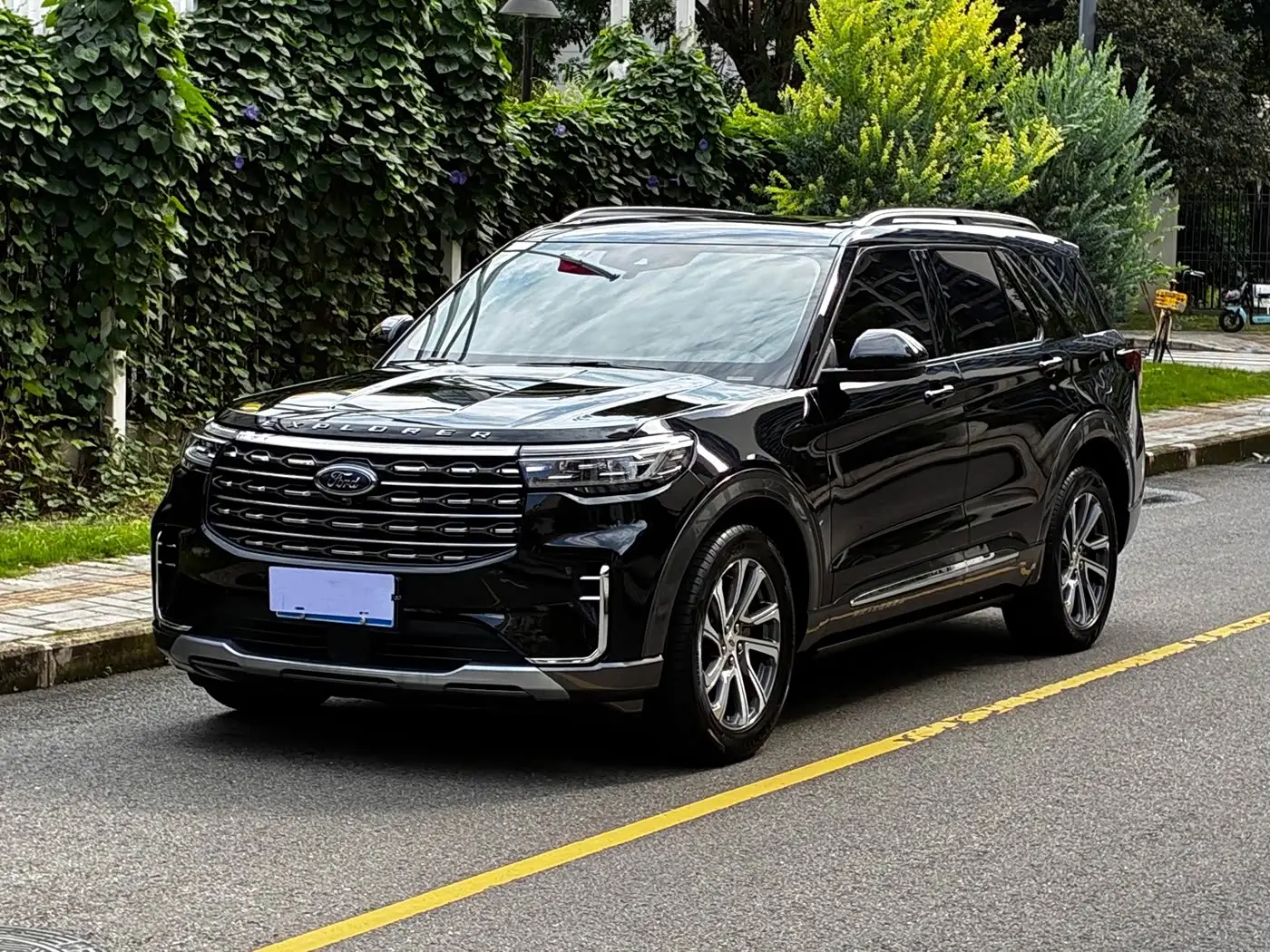 Ford Explorer, 2023