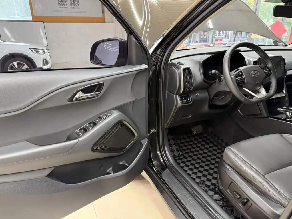 Hyundai Beijing Hyundai ix35 2022 — Photo 8/20