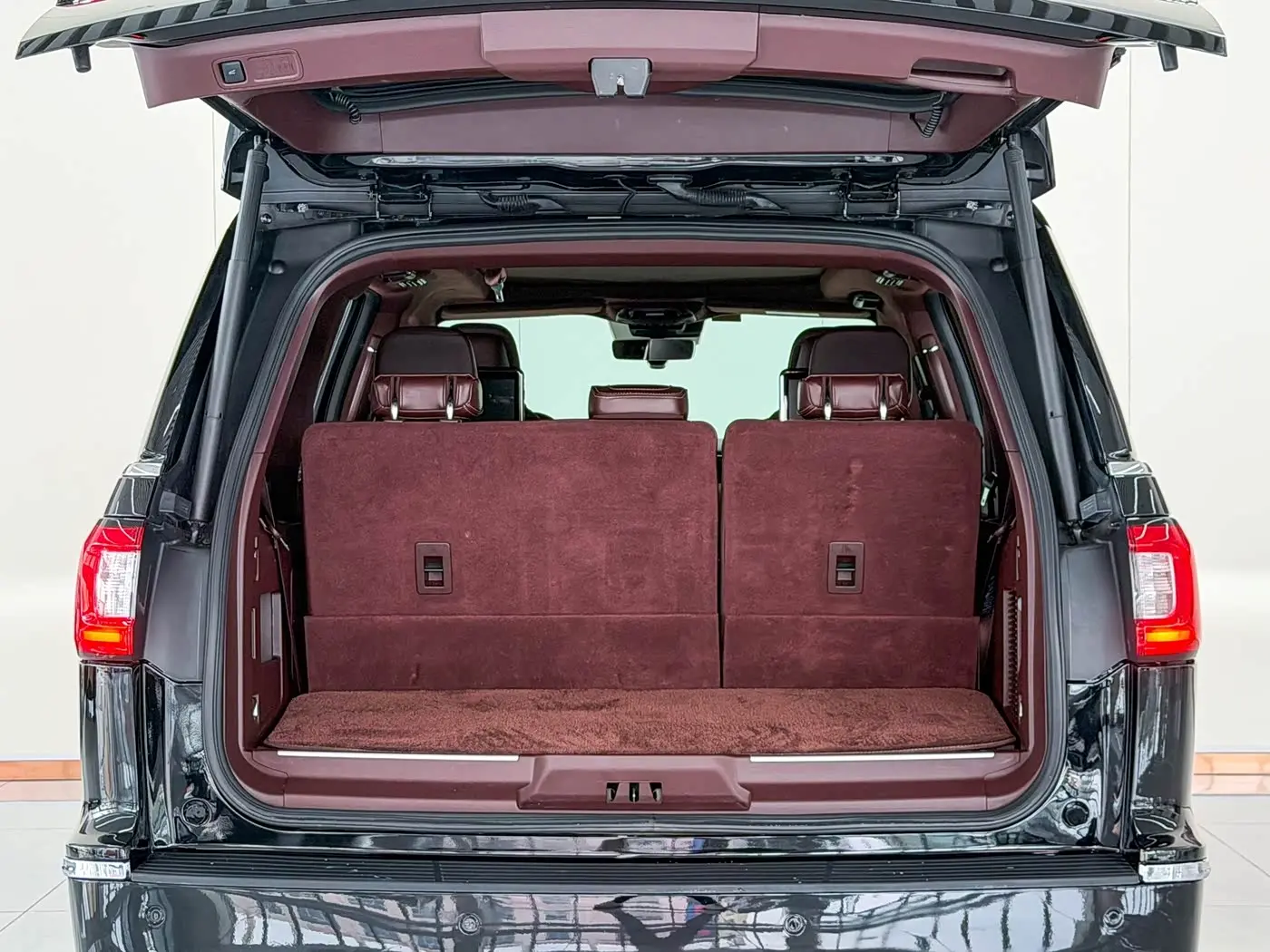 Lincoln Navigator 2022 — Фото 13/20