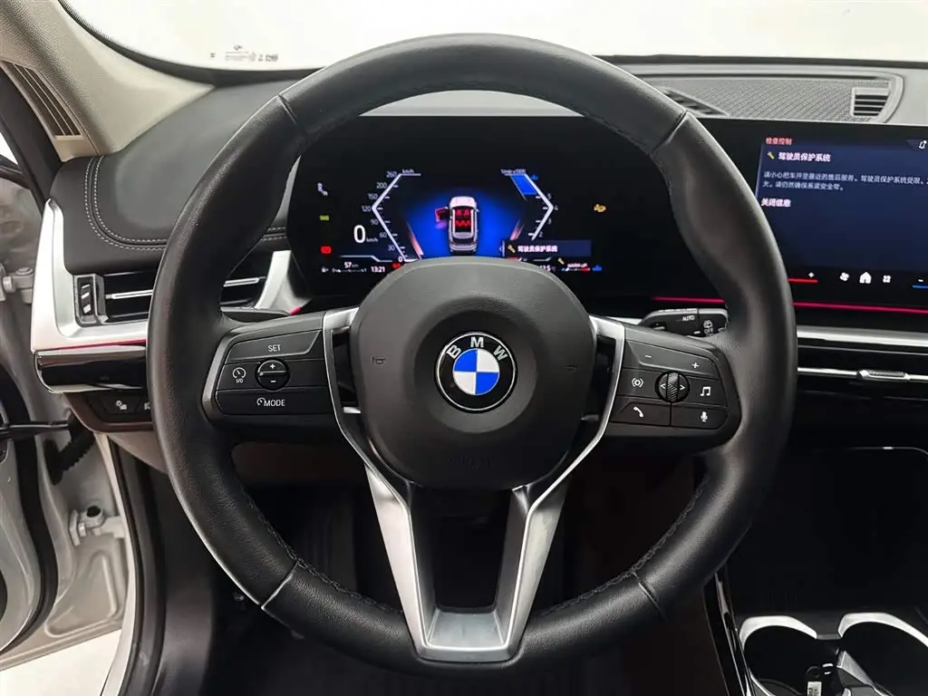 BMW X1 2023 — Photo 17/20