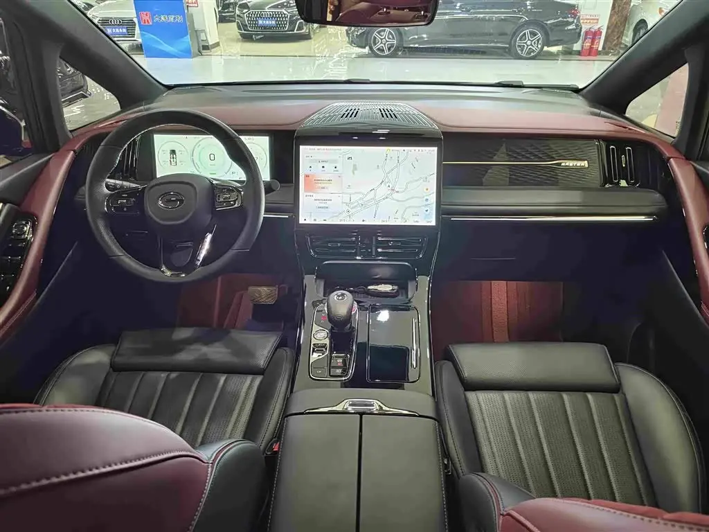 GAC Trumpchi Trumpchi M8 2025 — Şəkil 6/18