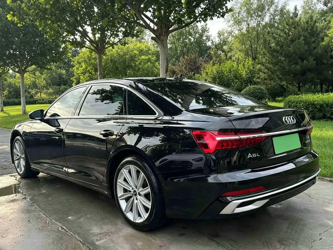 Audi A6L 2024 — Фото 4/9