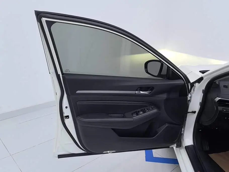 Nissan Teana 2020 — ფოტო 7/16