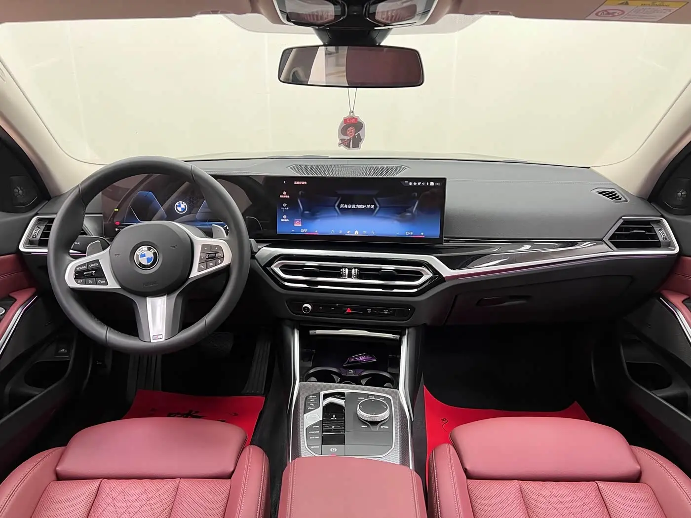 BMW 3 Series 2024 — Photo 17/20