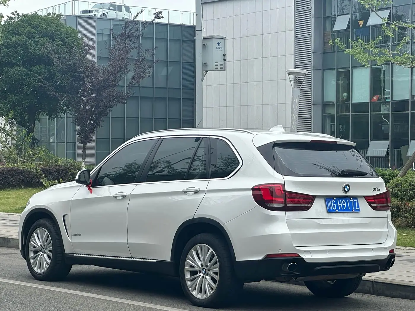 BMW X5 2015 — Photo 10/12