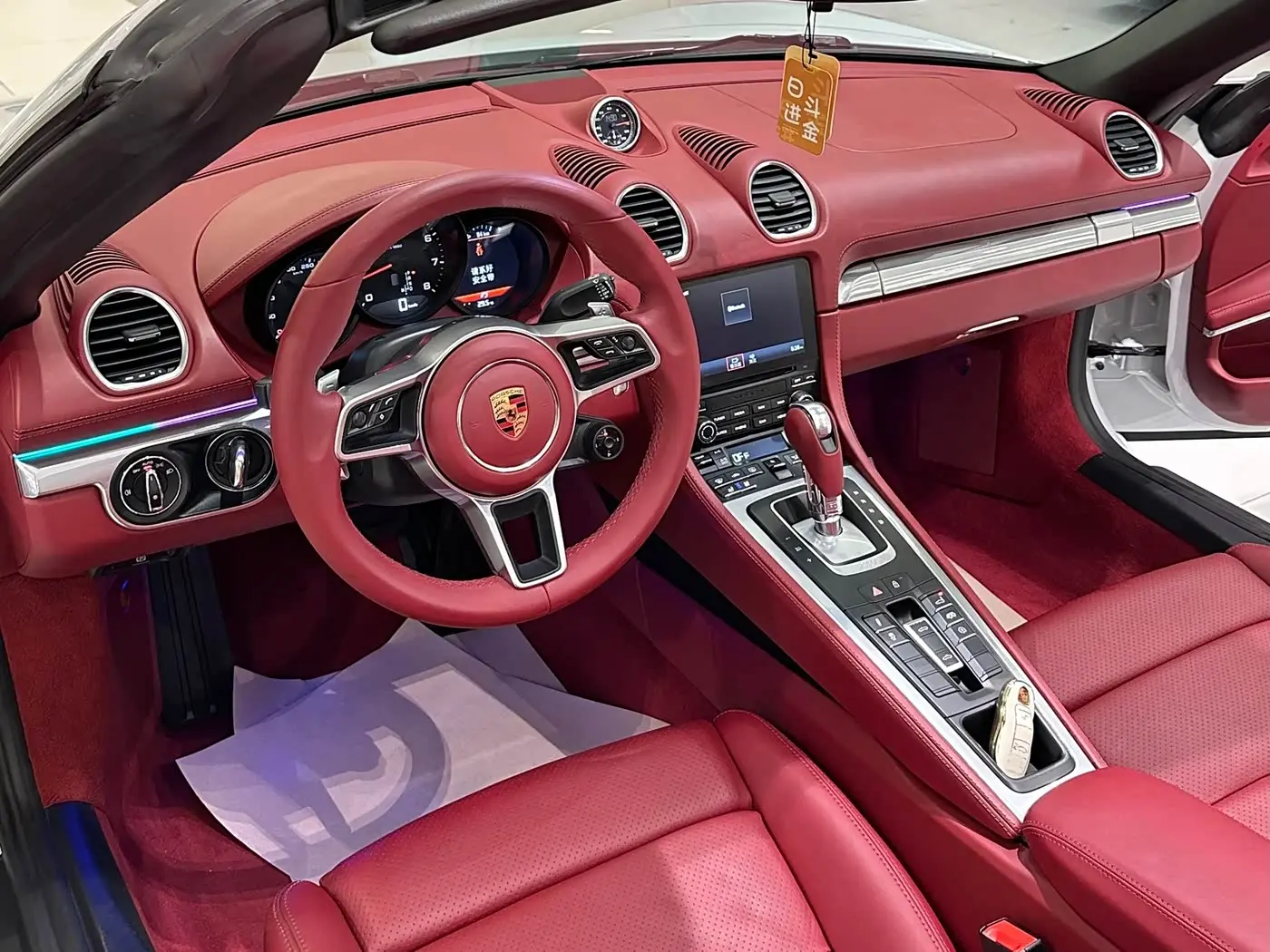Porsche 718 2021 — Photo 8/11