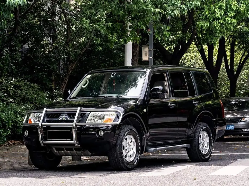 Mitsubishi Pajero 2007 — Şəkil 1/15
