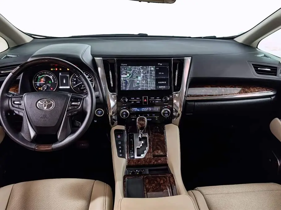 Toyota Alphard 2022 — Photo 6/15