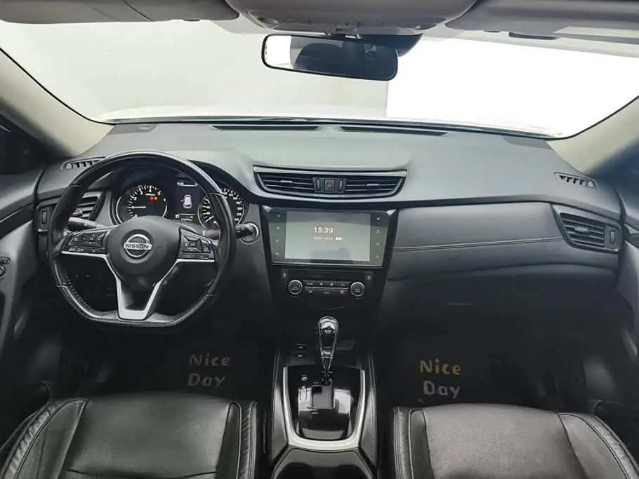 Nissan X-Trail 2020 — Photo 12/16