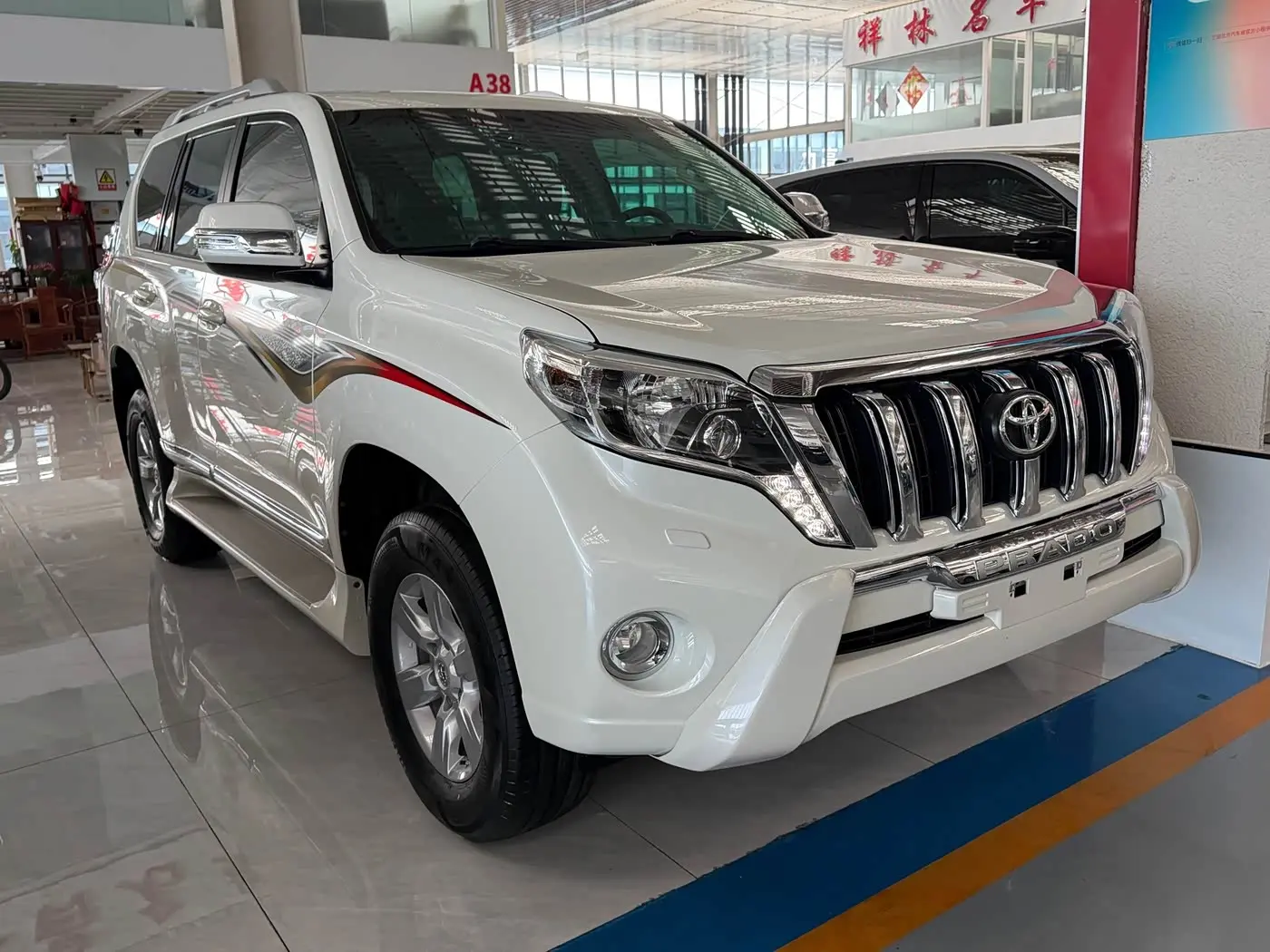 Toyota Prado 2016 — ფოტო 3/18