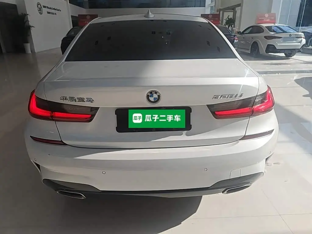 BMW 3 Series 2021 — Photo 6/20