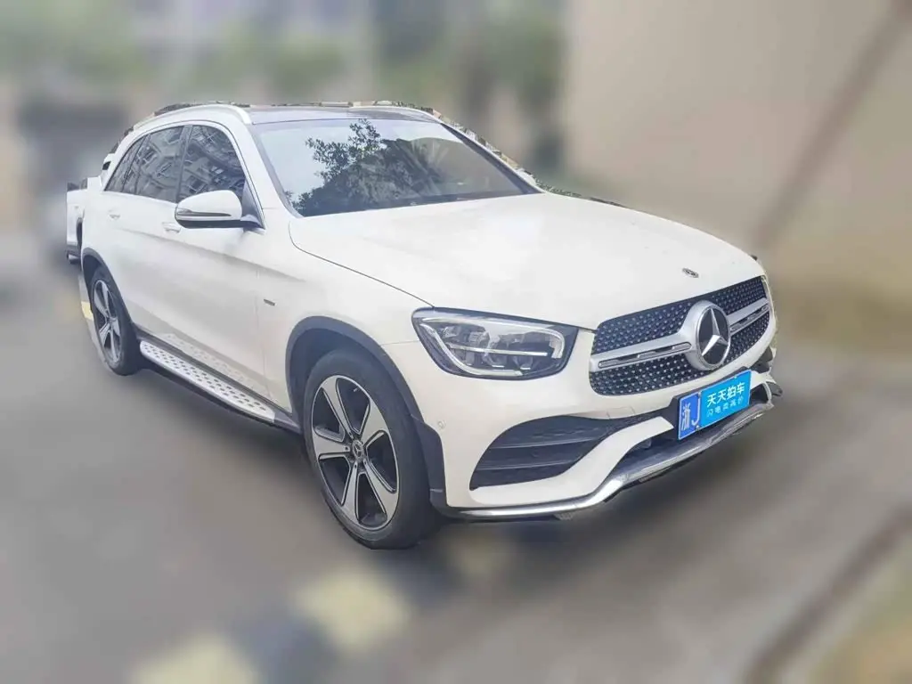 Mercedes-Benz GLC 2023 — Photo 3/15