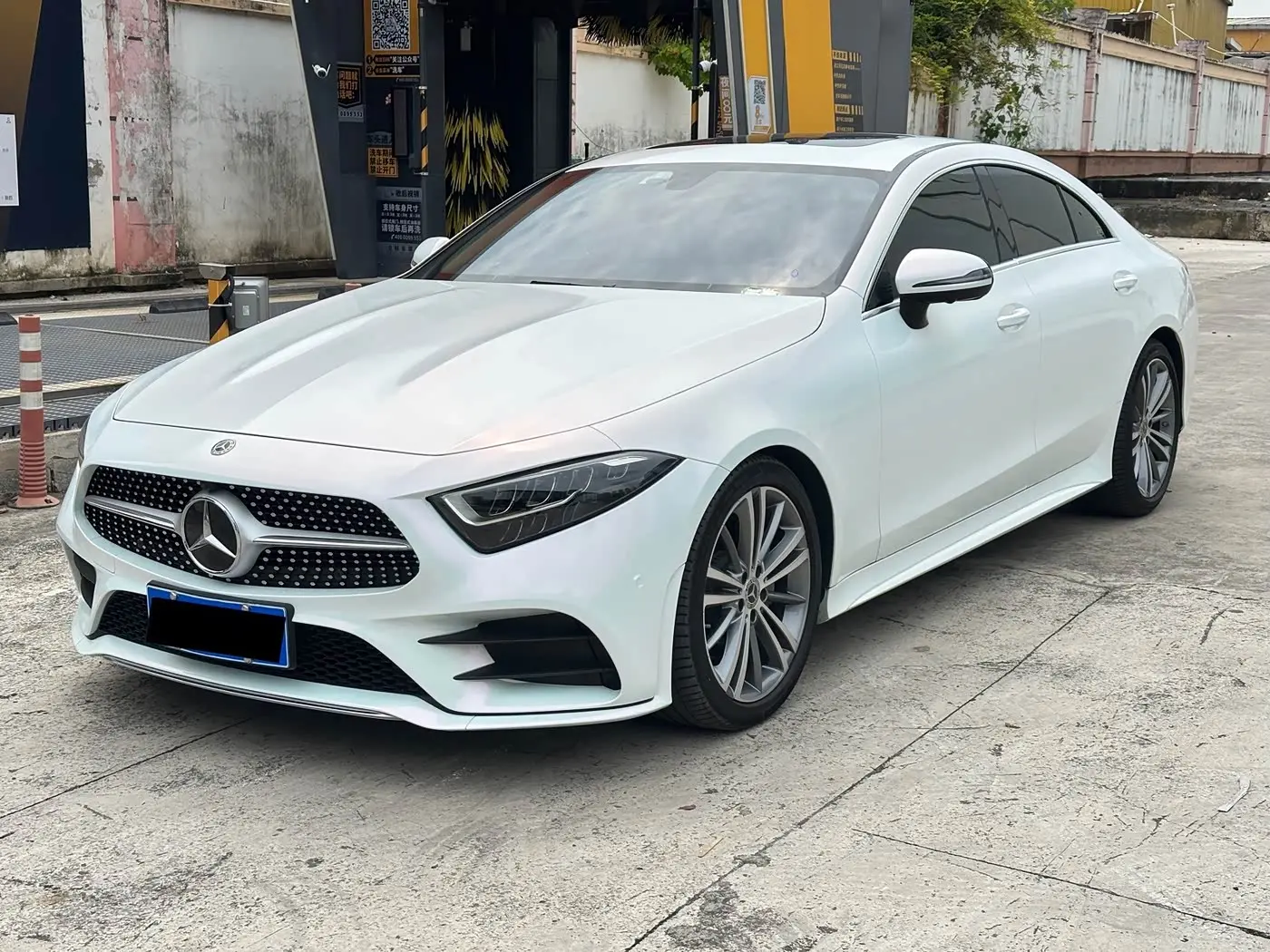 Mercedes-Benz CLS 2021 — Photo 1/10