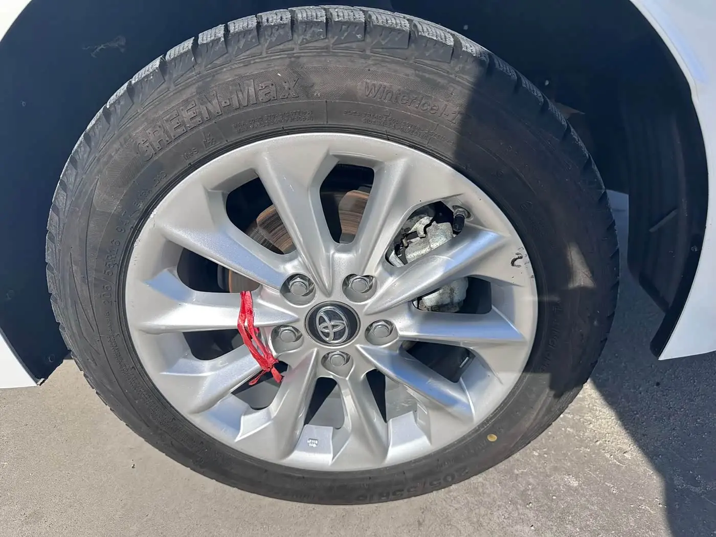 Toyota Corolla 2022 — Photo 19/20