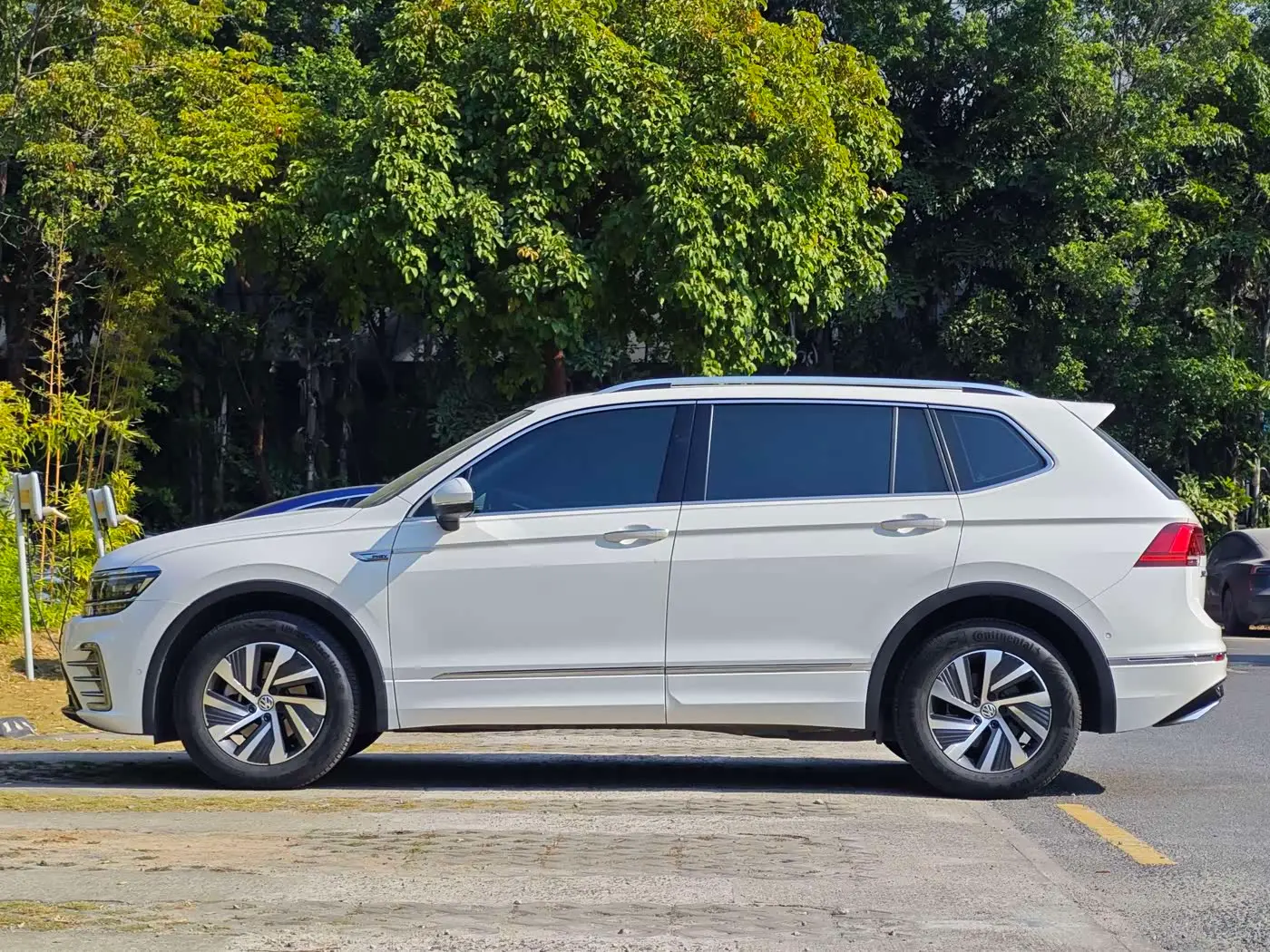 Volkswagen Tiguan L PHEV 2020 — Şəkil 7/18
