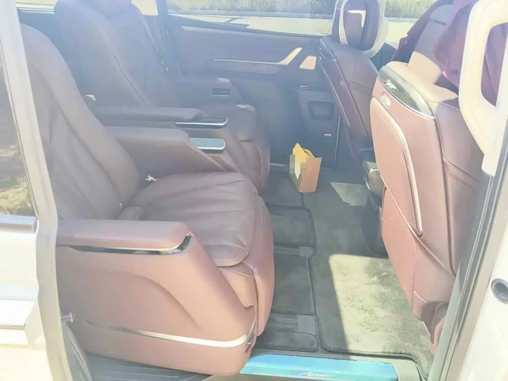 Buick Century 2025 — Photo 11/15