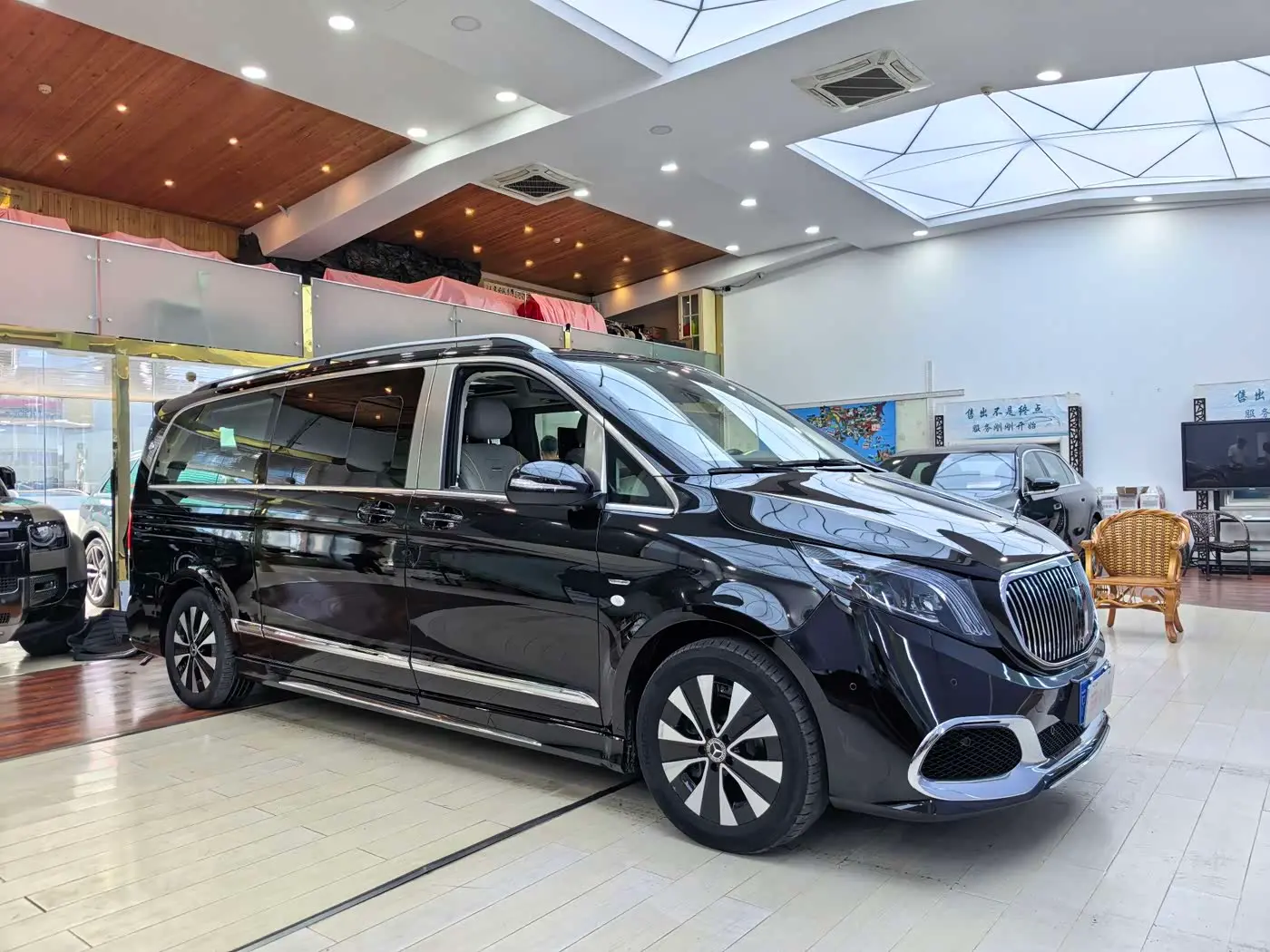 Mercedes-Benz Vito 2023 — Photo 3/20