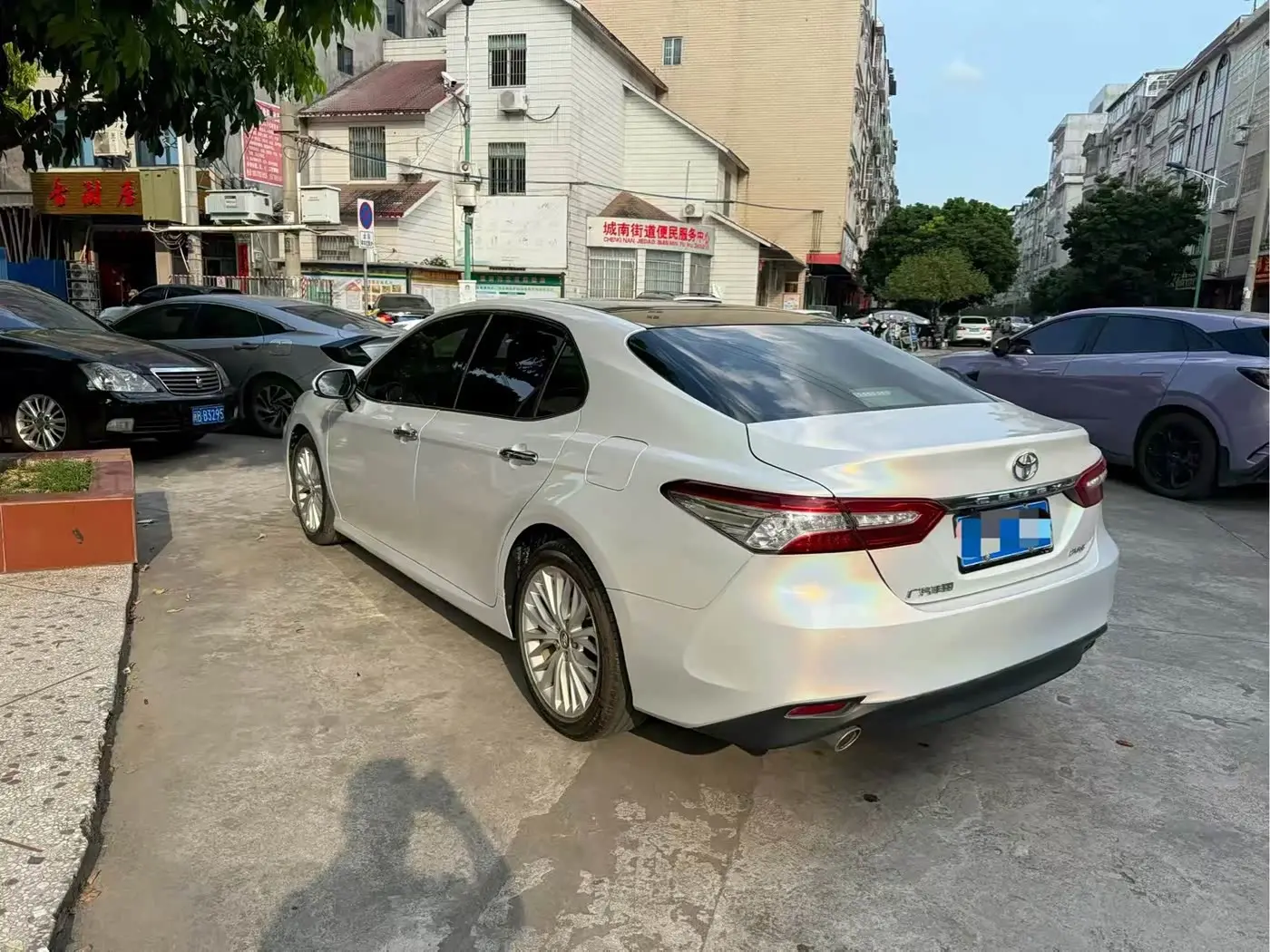 Toyota Camry 2019 — Photo 4/9