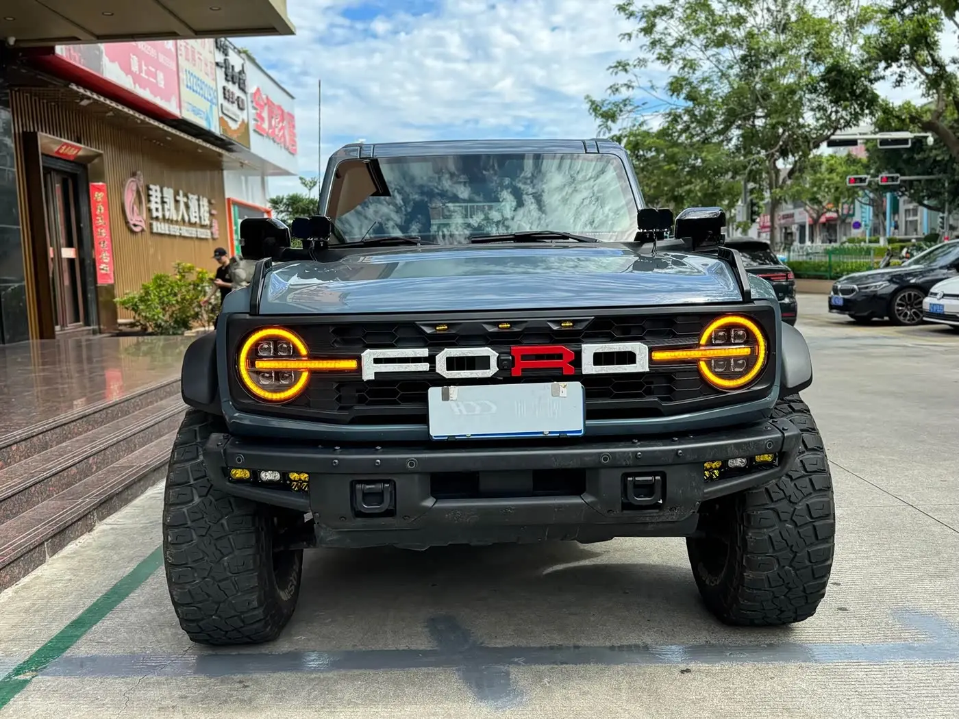 Ford Bronco 2025 — Photo 2/6