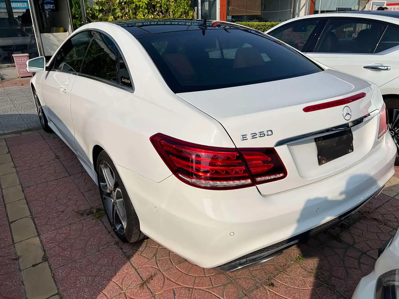 Mercedes-Benz E-Class 2015 — Фото 6/12