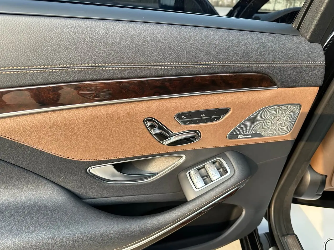 Mercedes-Benz S-Class 2019 — Фото 10/15