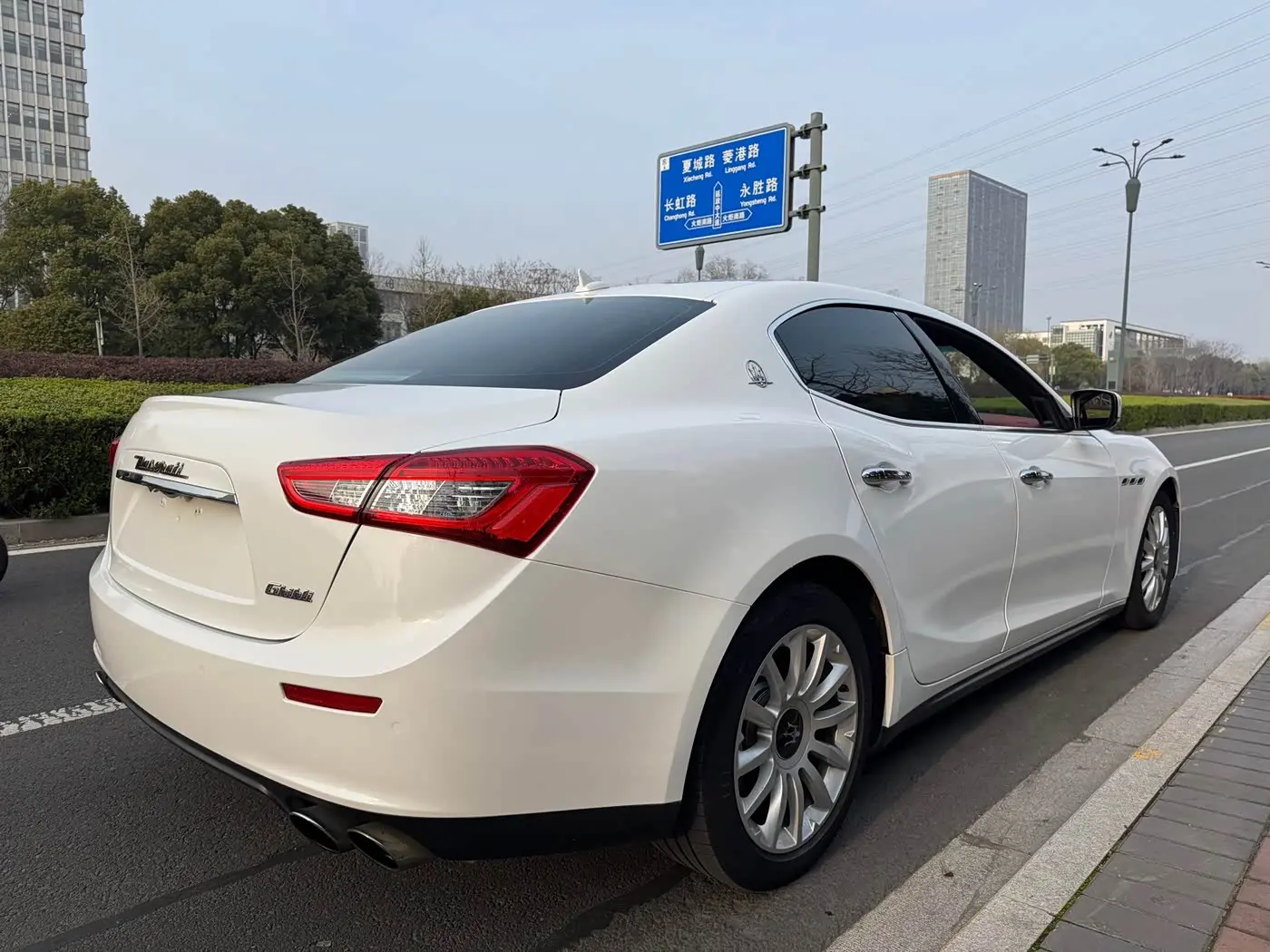 Maserati Ghibli 2015 — Photo 5/9