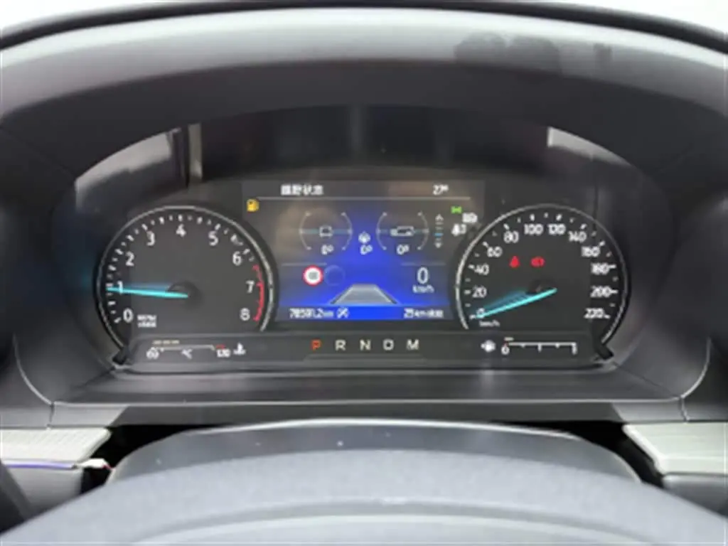 Ford Explorer 2021 — Şəkil 10/20