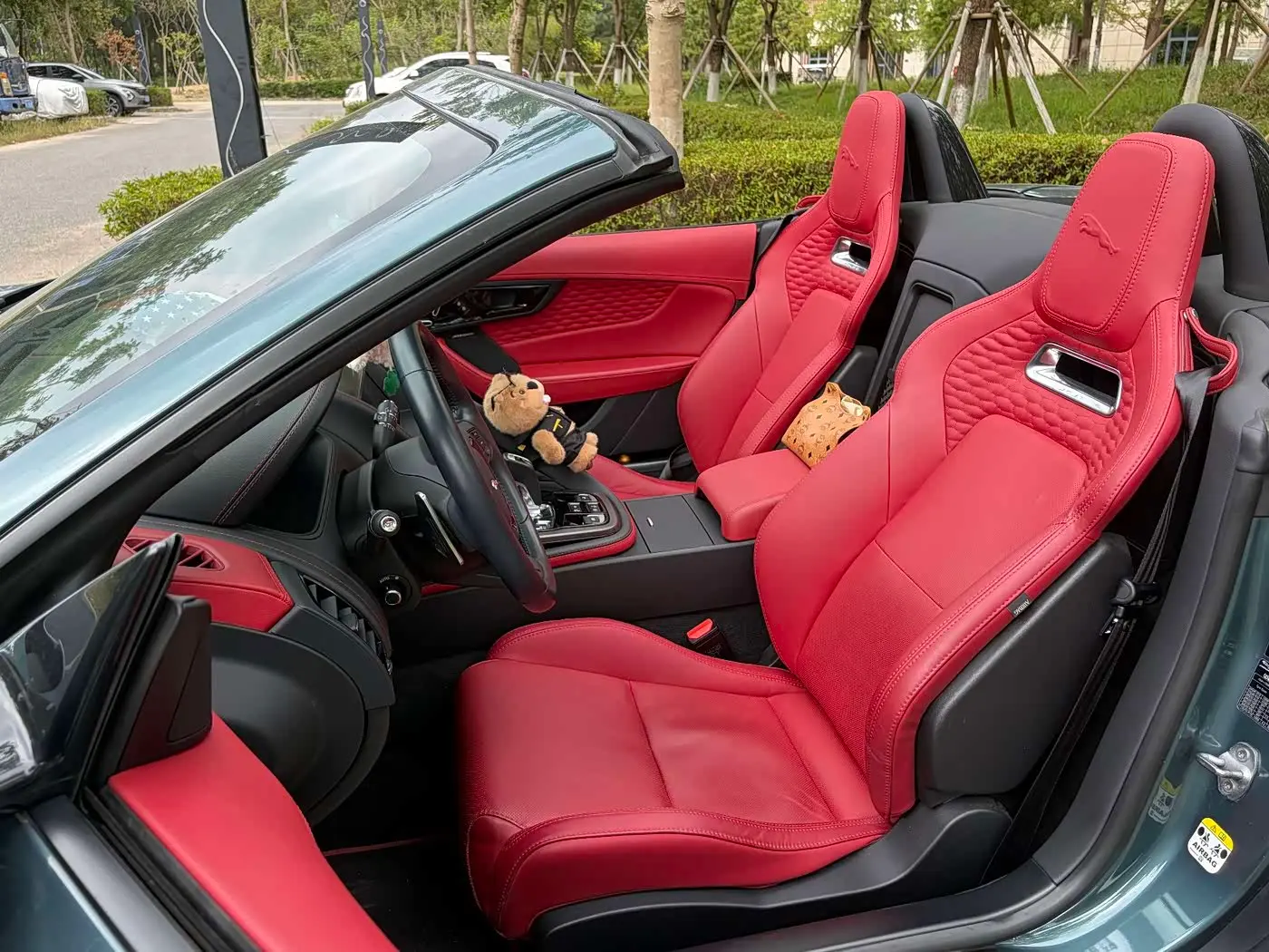 Jaguar F-TYPE 2024 — Şəkil 8/14