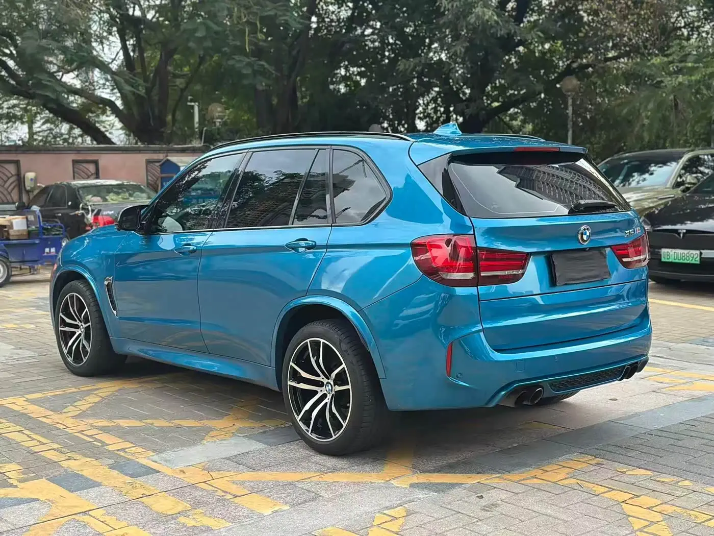BMW X5 M 2017 — Photo 9/20