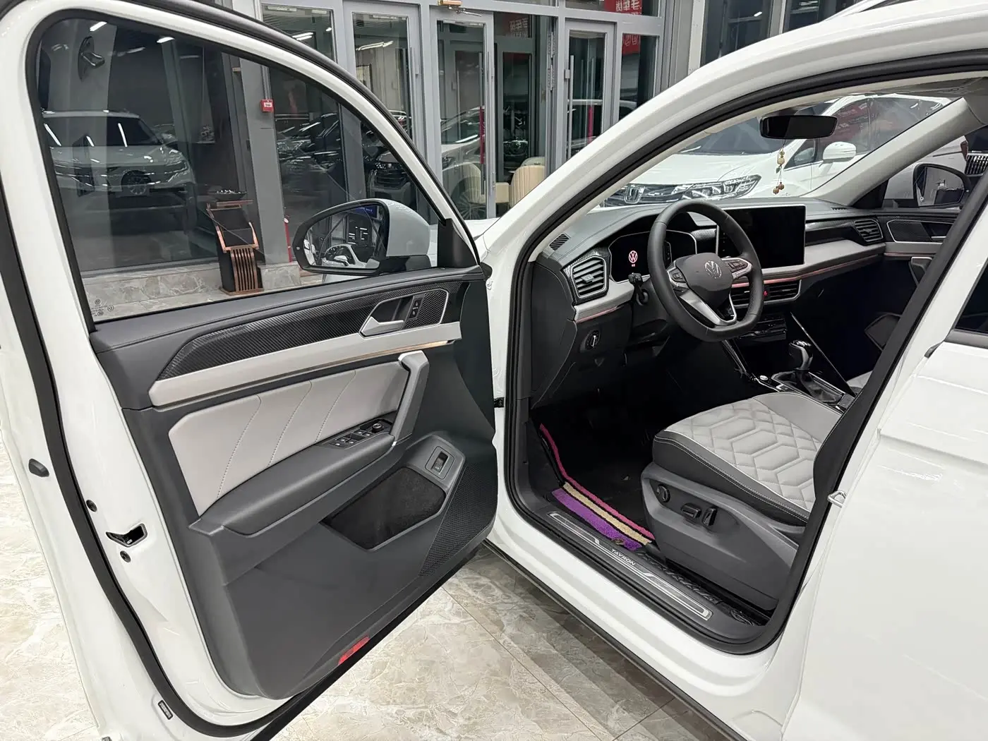 Volkswagen Tayron 2023 — Photo 7/20