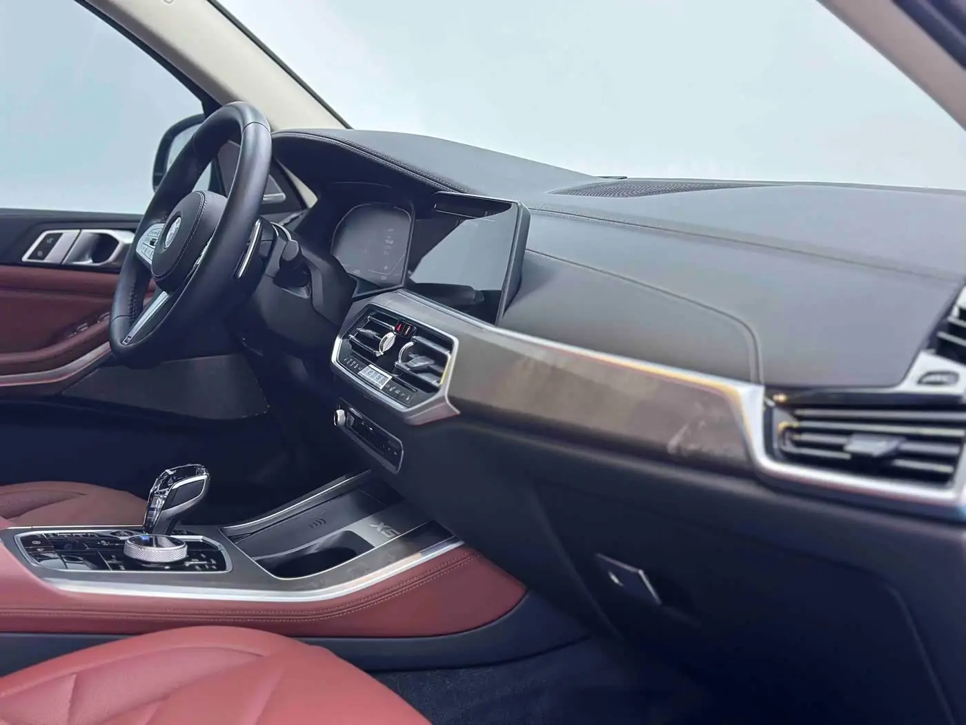BMW X5 2023 — Photo 9/15