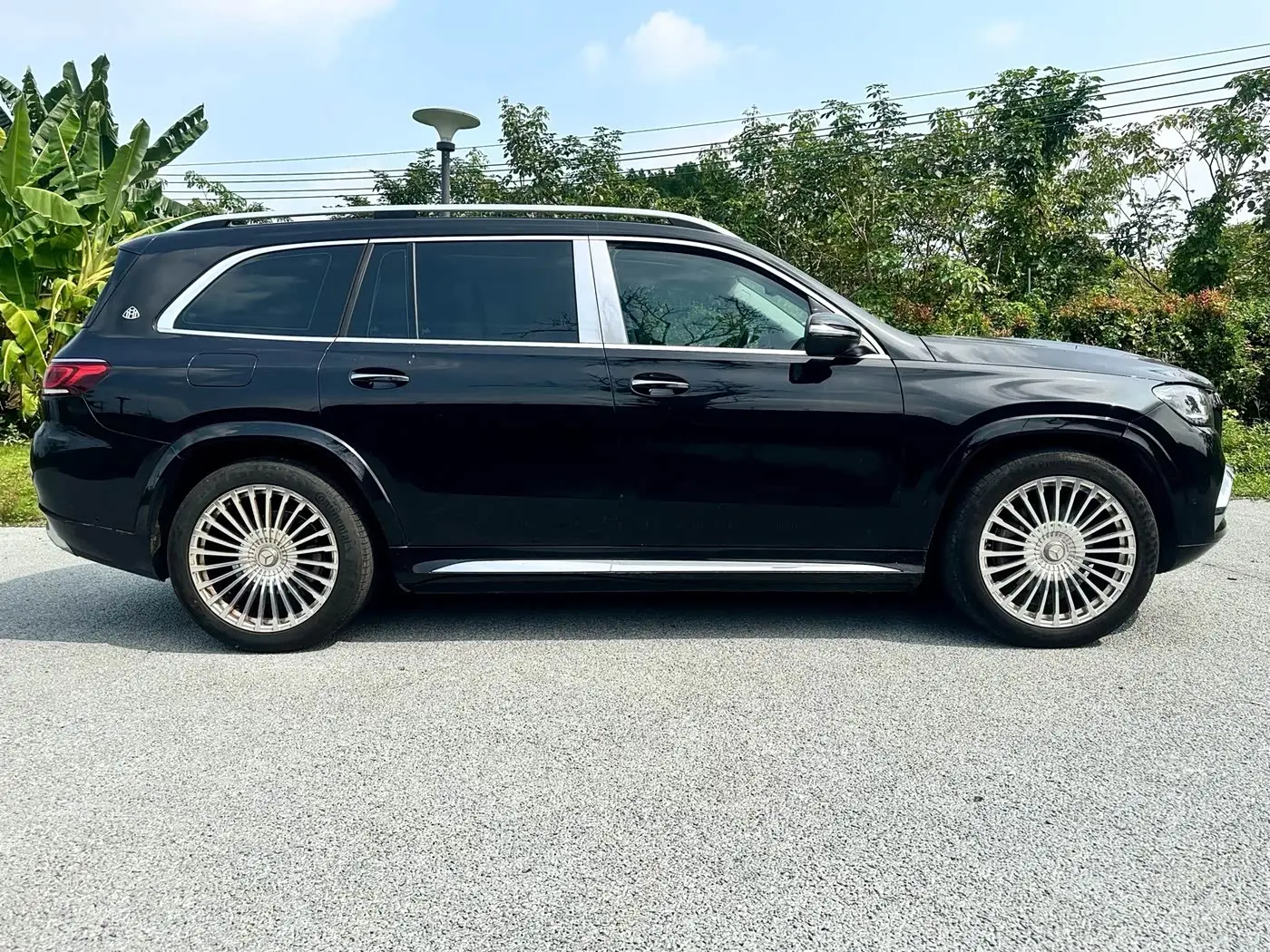 Mercedes-Benz GLS 2022 — Photo 6/17