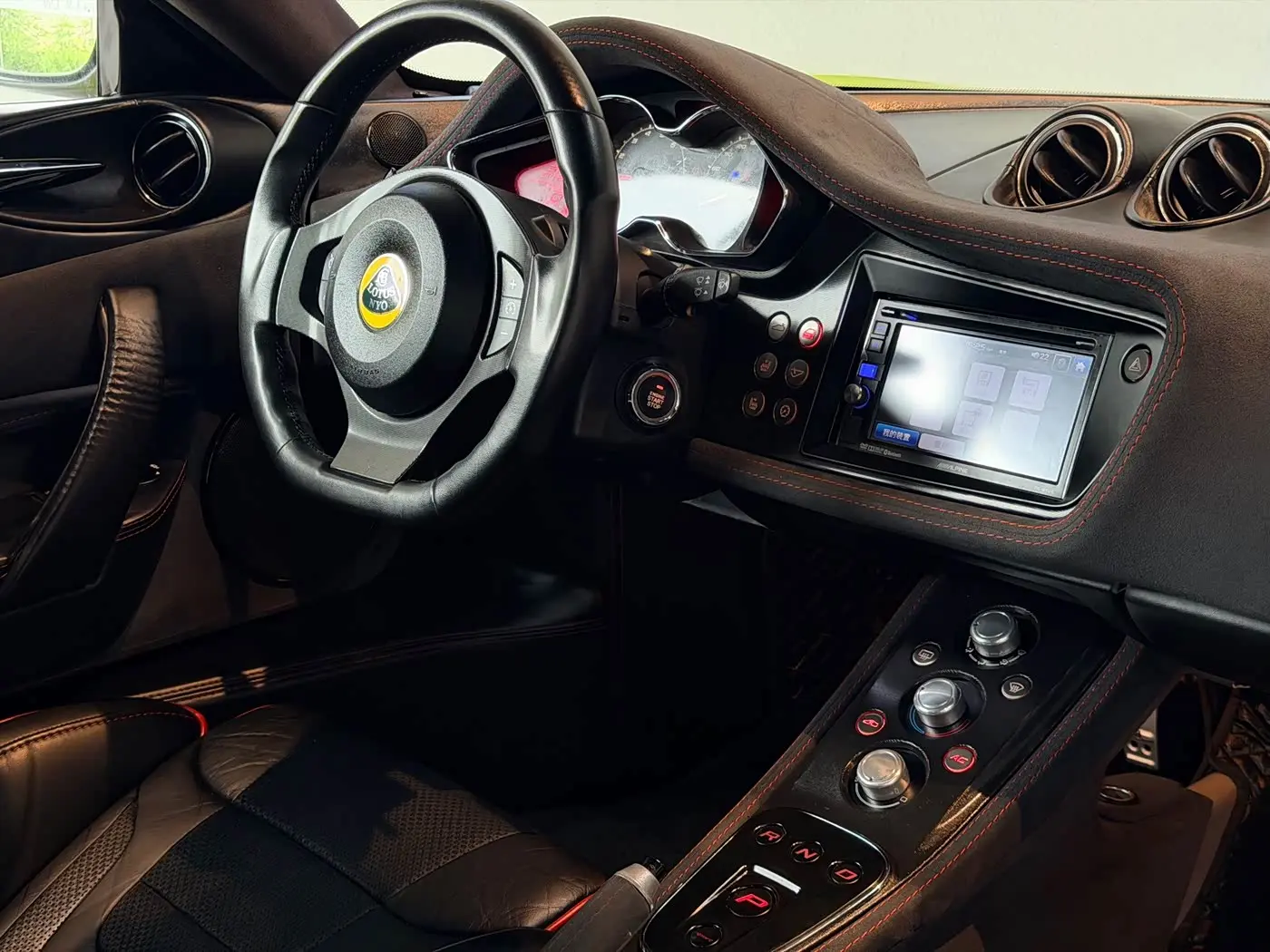 Lotus Cars Evora 2015 — Photo 11/18