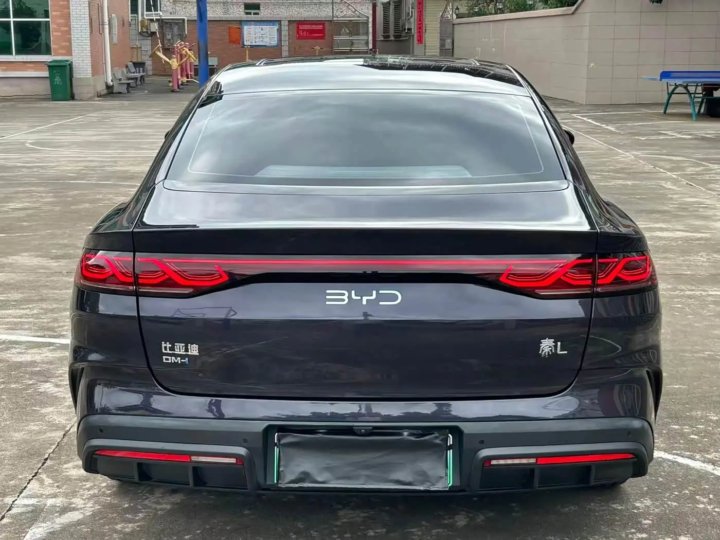 BYD Qin L 2024 — Photo 8/11