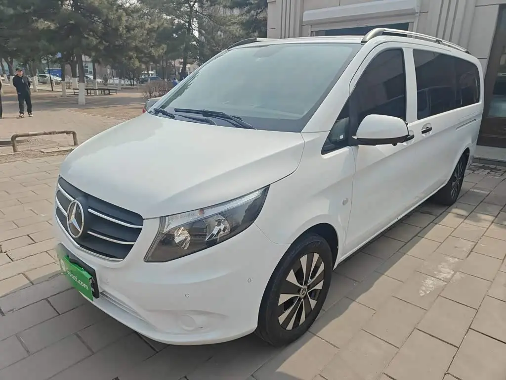 Mercedes-Benz Vito 2022 — Фото 1/20