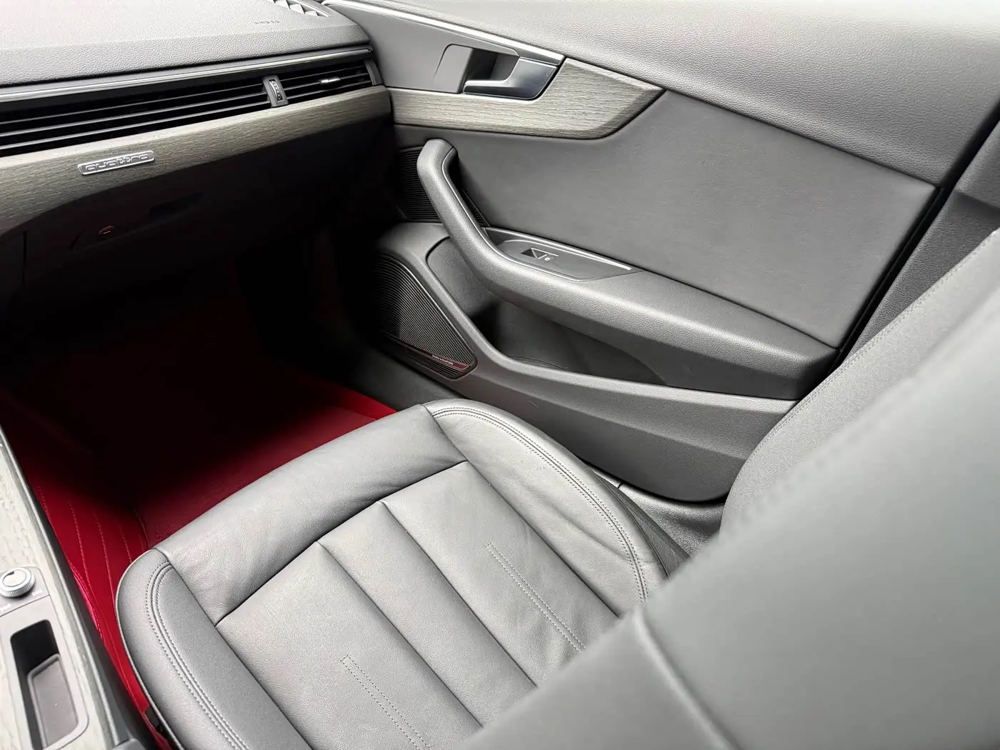Audi A4 2021 — Photo 11/20