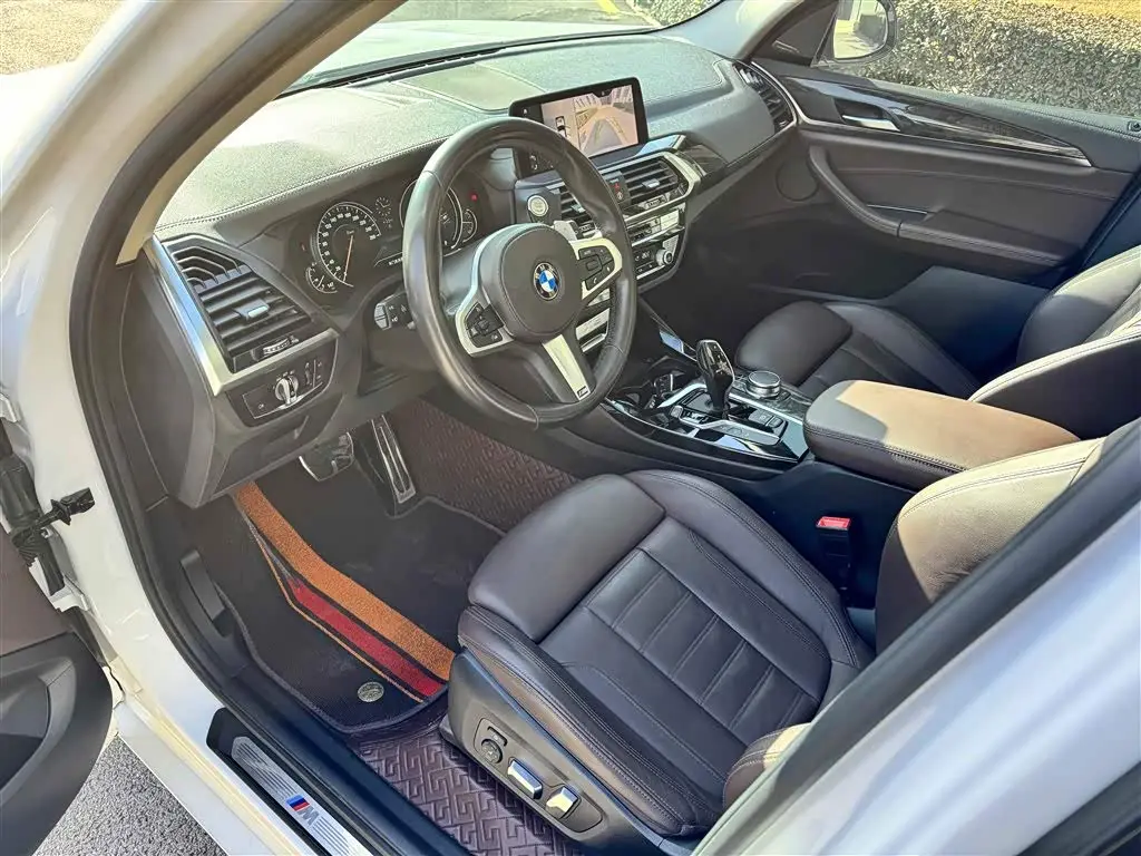 BMW X3 2019 — Photo 4/16