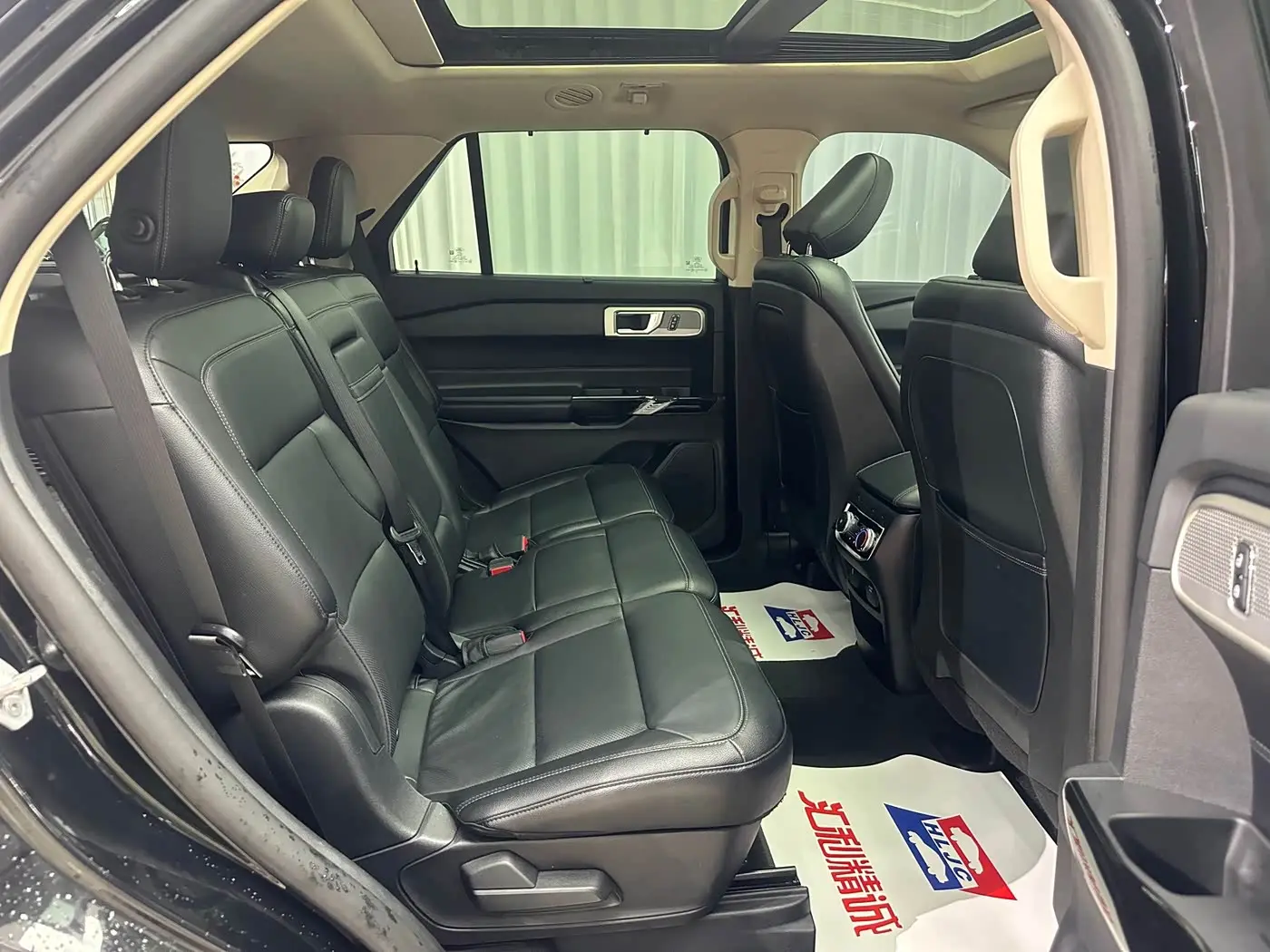 Ford Explorer 2020 — Şəkil 20/20