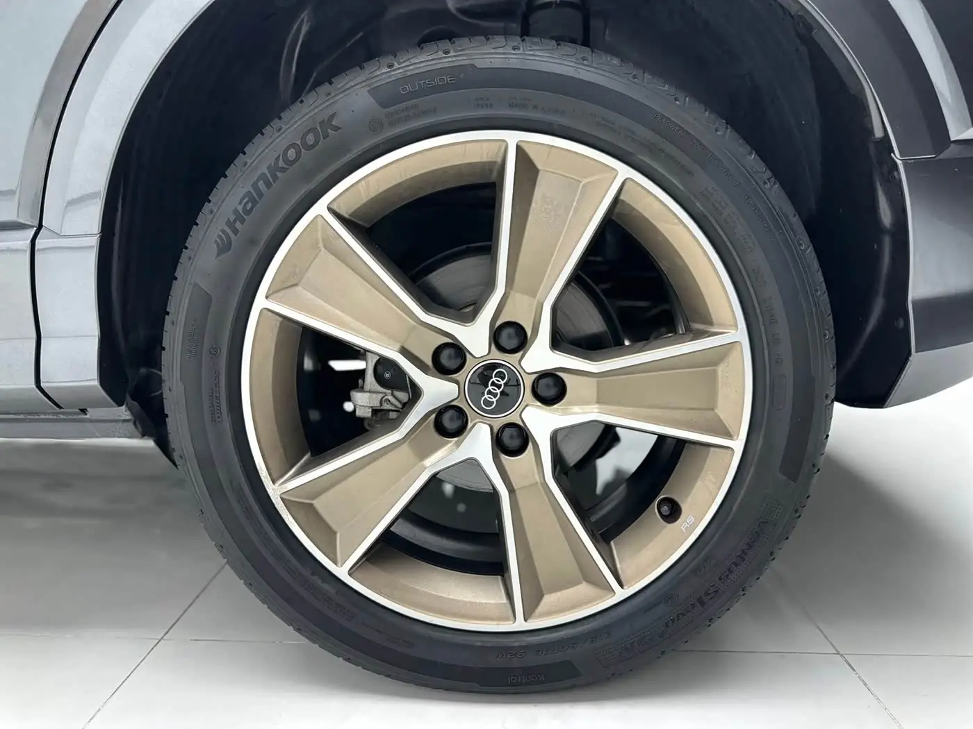 Audi Q2L 2023 — Photo 15/17