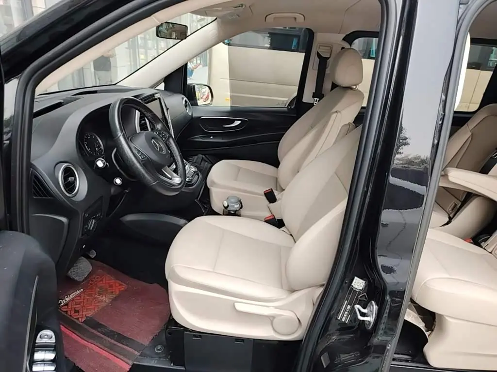 Mercedes-Benz Vito 2021 — Photo 10/19