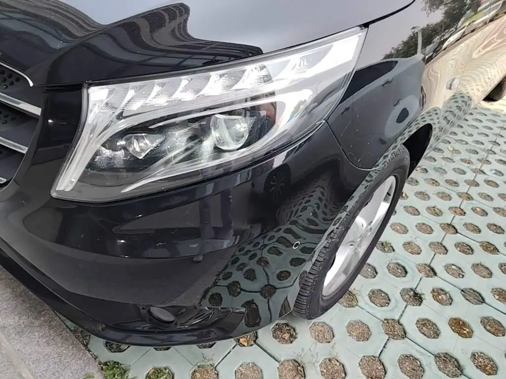 Mercedes-Benz Vito 2021 — Photo 17/19