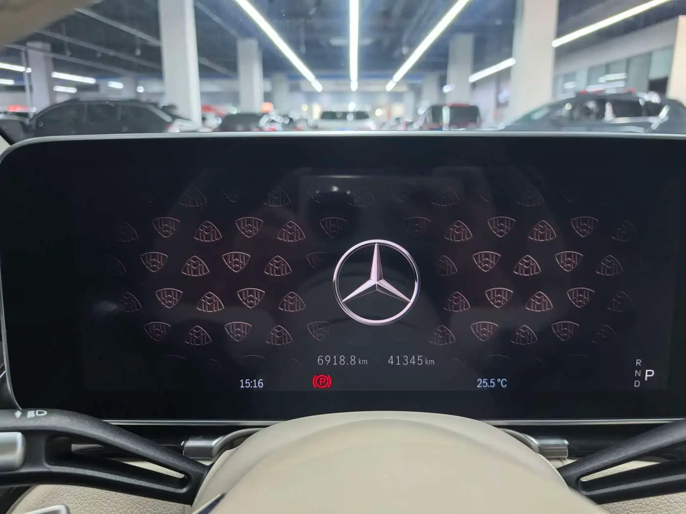 Mercedes-Benz Maybach S-Class 2023 — Фото 15/20