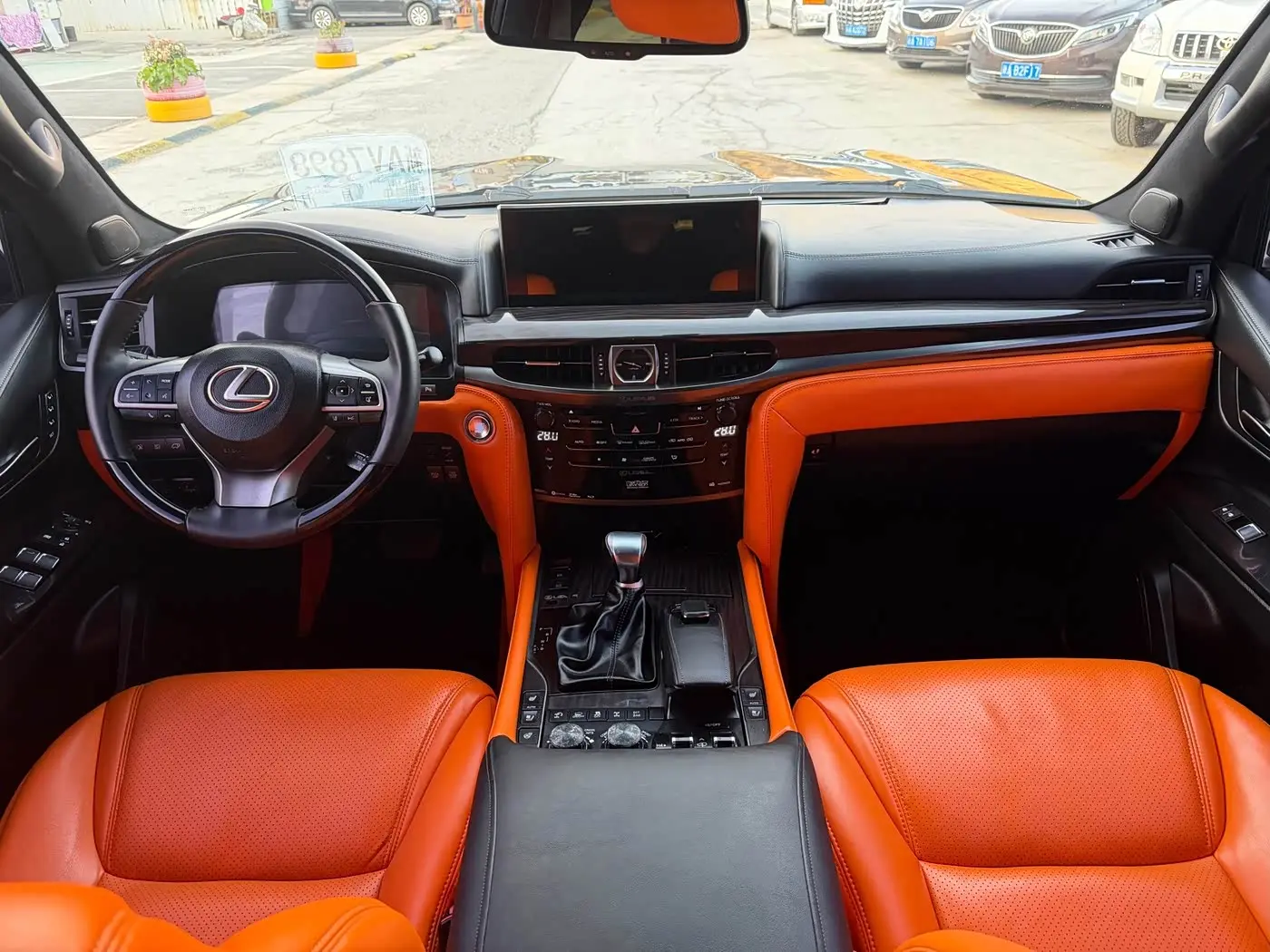 Lexus LX 2010 — Şəkil 5/9
